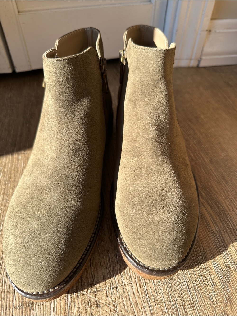 ITALEAU Foliana Waterproof Suede Ankle Booties Moss Green Italian 38 US 7.5 - Picture 3 of 7